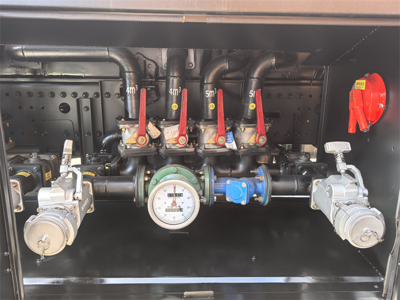 Beiben 12-wheeler fuel tanker truck