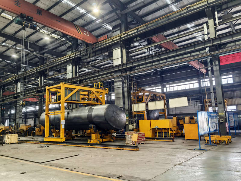 Beiben fuel tanker truck factory