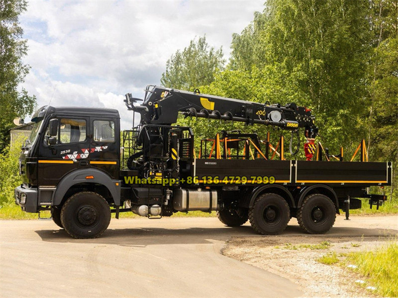 Beiben 6×6 service truck with boom crane