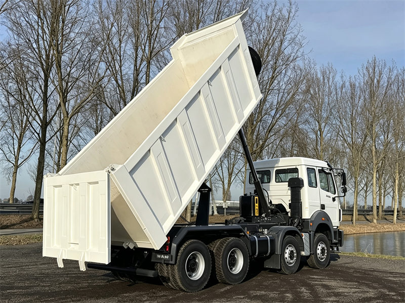 Beiben NG80 8×4 heavy duty construction tipper lorry