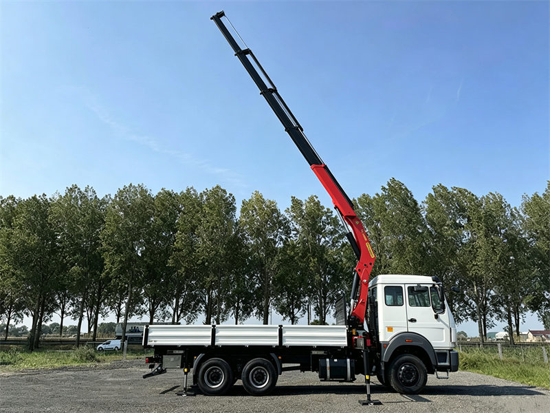 Beiben 6×4 heavy duty boom crane truck