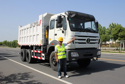 Bureau veritas envía gente a inspeccionar nuestro camión volquete beiben 2534 para el país del congo
