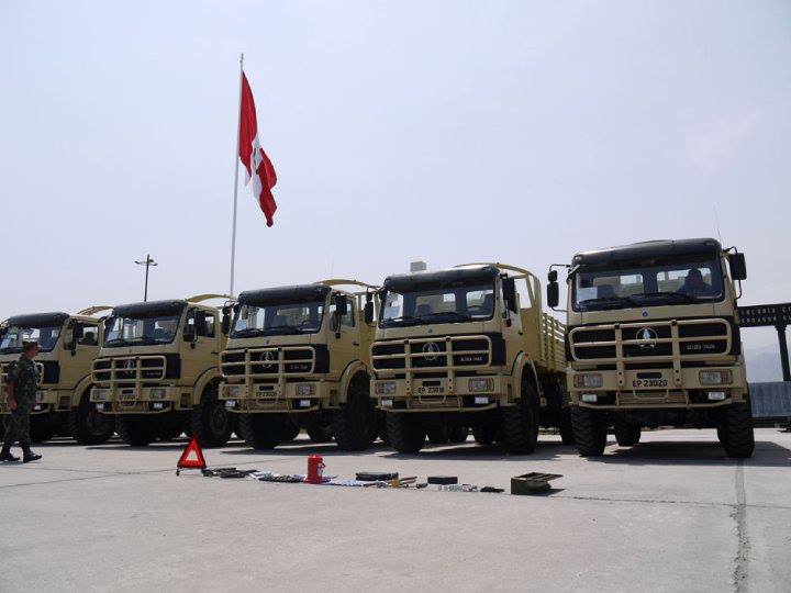 Perú Fuerza militar aplica camiones beiben con tracción total