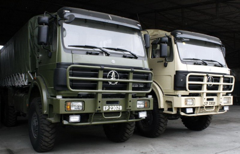 El ejército de Perú aplica oficialmente el camión militar 4*4 y el camión 6*6 Beiben