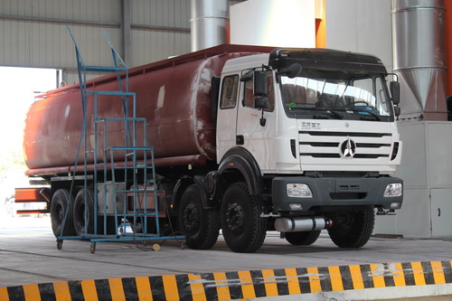 ¿Cómo construir un camión cisterna de combustible beiben de buena calidad?